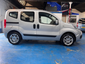 2020 Fiat Qubo 1.4 1.4 77hp Lounge in Grey — image 5