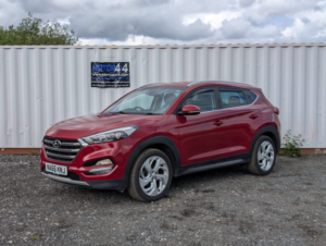 2016 Hyundai Tucson 2.0 Tucson Prem 2.0 D 136ps 4WD in Red — image 5
