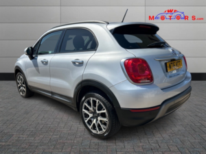 2016 Fiat 500x 1.6 500x Off-Road Look 1.6 Multijet 120hp Cross Plus in Grey — image 5