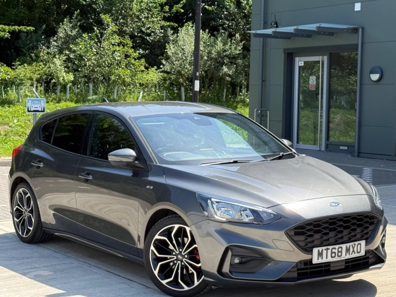 2018 Ford Focus 1.0t Ecoboost St-Line X Euro 6 (s/s) 5dr in Grey — image 1