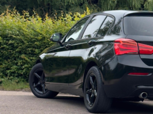 2015 BMW 1 Series 1.5 116d Ed Plus Euro 6 (s/s) 5dr in Black — image 4