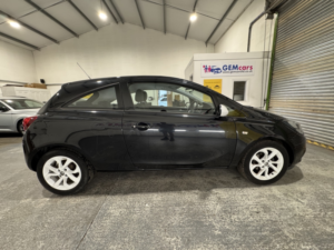 2015 Vauxhall Corsa 1.2 I Sting in Black — image 4