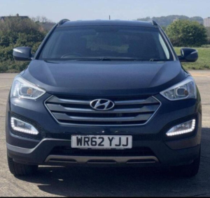 2013 Hyundai Santa Fe 2.2 Crdi Premium Auto 4WD Euro 5 5dr (7 Seat) in Blue — image 2