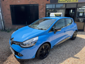2015 Renault Clio 1.5 Dci Dynamique S Medianav Euro 5 (s/s) 5dr in Blue — image 3