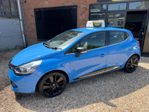 2015 Renault Clio 1.5 Dci Dynamique S Medianav Euro 5 (s/s) 5dr in Blue — image 4