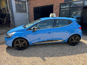 2015 Renault Clio 1.5 Dci Dynamique S Medianav Euro 5 (s/s) 5dr in Blue — image 5