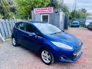 2016 Ford Fiesta 1.0 T Ecoboost Zetec in Blue — image 2
