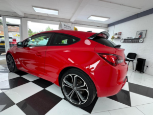 2015 Vauxhall Astra Gtc 1.6i Turbo Limited Edition Euro 6 (s/s) 3dr in Red — image 5