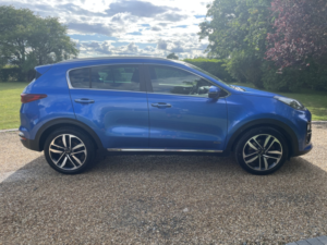 2019 Kia Sportage 1.6 T-Gdi 4 in Blue — image 4