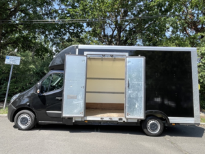 2021 Vauxhall Movano 2.3 Cdti 3500 Biturbo Luton Low Loader in Black — image 5