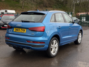 2015 Audi Q3 2.0 Tdi S Line SUV 5dr Diesel Manual Quattro Euro 6 (s/s) (150 Ps) in Blue — image 6