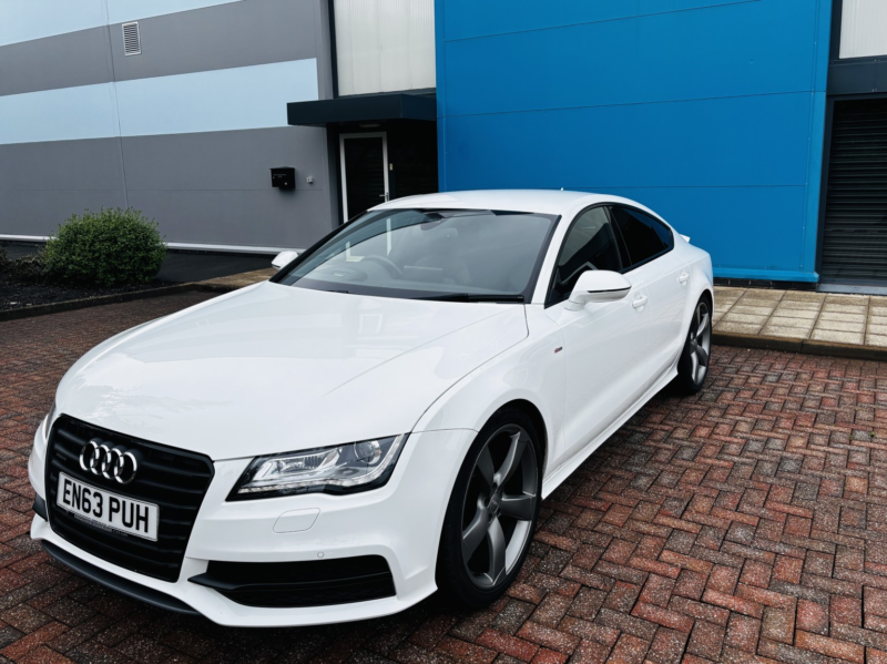 2014 Audi A7 3.0 Tdi V6 Black Edition in White — image 1