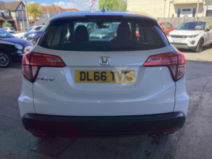 2016 Honda Hr-V 1.6 I-Dtec S Euro 6 (s/s) 5dr in White — image 6