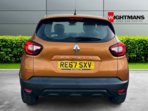 2017 Renault Captur 0.9 Dynamique Nav Tce 90 in Orange — image 6