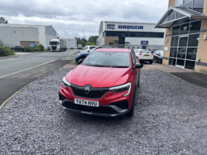 2024 Renault Arkana 1.6 Esprit Alpine E-Tech Full Hybrid 145 My24 in Red — image 5