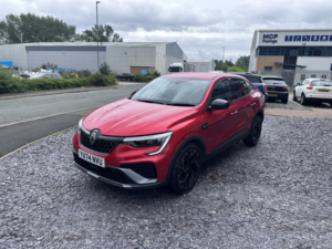 2024 Renault Arkana 1.6 Esprit Alpine E-Tech Full Hybrid 145 My24 in Red — image 6