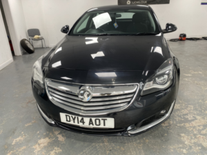 2014 Vauxhall Insignia 1.8 16v Design in Black — image 2