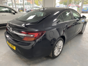 2014 Vauxhall Insignia 1.8 16v Design in Black — image 6