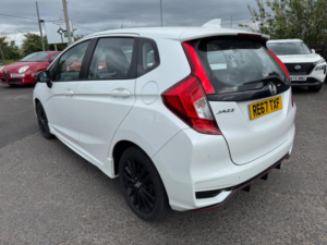 2018 Honda Jazz 1.5 I-Vtec Sport CVT Euro 6 (s/s) 5dr in White — image 2