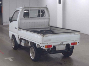 1992 Suzuki Carry Wagon - in White — image 3