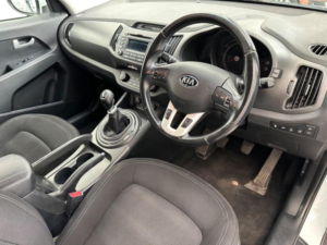 2013 Kia Sportage 1.6 Gdi Ecodynamics 1 2WD Euro 5 (s/s) 5dr in White — image 3