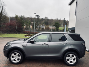 2017 Land Rover Discovery Sport 2.0 Td4 Pure Edition in Grey — image 2