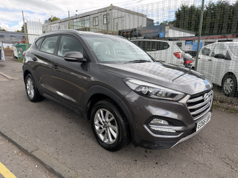 2016 Hyundai Tucson 1.6 Tucson Se 1.6 Gdi 132ps Bd in Grey — image 1