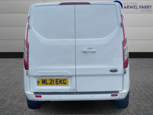 2021 Ford Transit Custom 2.0 Transit Custom Limited Van 300 L2 2.0l Ecoblue 130ps Fwd 6 Speed Manual in White — image 6