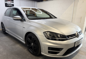 2016 Volkswagen Golf 2.0 Tsi Bluemotion Tech R in Silver — image 4