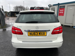 2013 Mercedes-Benz B Class 1.5 B180 Cdi Se Euro 5 (s/s) 5dr in White — image 6
