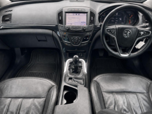 2014 Vauxhall Insignia 2.0 Cdti Ecoflex Elite Nav Sports Tourer in Grey — image 3