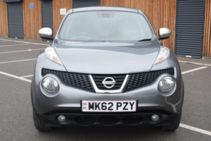 2012 Nissan Juke 1.6 Shiro Euro 5 5dr in Grey — image 2
