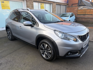 2018 Peugeot 2008 1.2 Puretech Allure in Grey — image 4