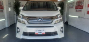 2013 Toyota Vellfire 2.4 Auto 7 Seater Golden Eyes in White — image 2