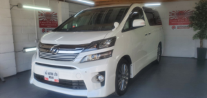 2013 Toyota Vellfire 2.4 Auto 7 Seater Golden Eyes in White — image 6