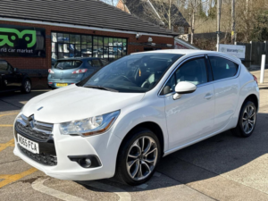 2015 Ds Automobiles Ds 4 1.6 Bluehdi Dstyle Nav Euro 6 (s/s) 5dr in White — image 3