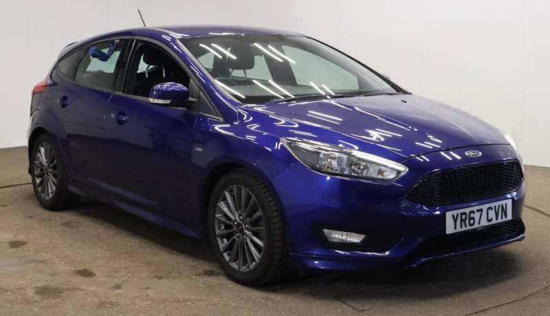 2017 Ford Focus 1.0t Ecoboost St-Line Euro 6 (s/s) 5dr in Blue — image 1