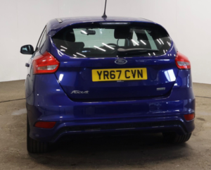 2017 Ford Focus 1.0t Ecoboost St-Line Euro 6 (s/s) 5dr in Blue — image 3