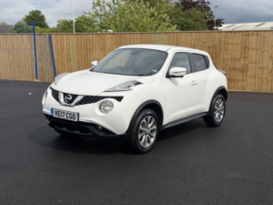 2017 Nissan Juke 1.2 Dig-T Tekna in White — image 2