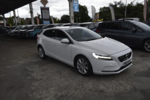2018 Volvo V40