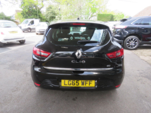2015 Renault Clio 1.5 Dci Dynamique S Nav Auto Euro 6 5dr in Black — image 6