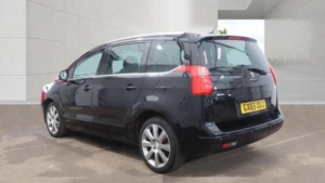 2015 Peugeot 5008 1.6 Bluehdi Allure Etg Euro 6 (s/s) 5dr in Black — image 3