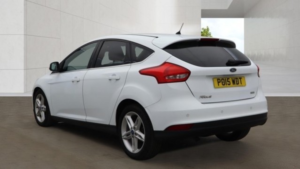 2015 Ford Focus 1.0 T Ecoboost Zetec White 5dr Lowtax+satnav in White — image 2