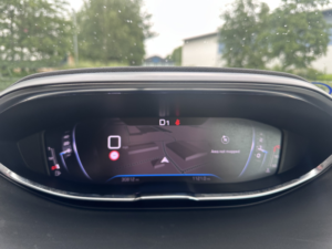 2021 Peugeot 3008 1.2 Puretech Allure Premium in Black — image 4
