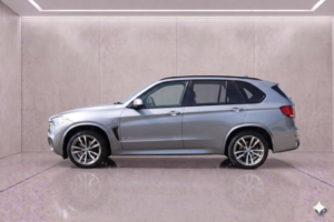 2013 BMW X5 3.0 X5 Xdrive 30d M Sport Auto 4WD 5dr in Grey — image 4