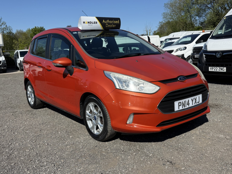 2014 Ford B-Max 1.5 Tdci Zetec in Gold — image 1