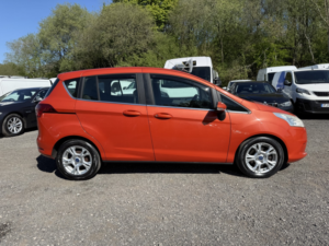 2014 Ford B-Max 1.5 Tdci Zetec in Gold — image 4