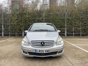 2005 Mercedes-Benz B Class 1.7 B170 Se in Silver — image 2