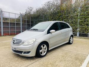 2005 Mercedes-Benz B Class 1.7 B170 Se in Silver — image 3