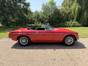 1967 MG Mgb 1.8 Roadster in Red — image 5